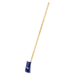 Altrad Belle concrete rake | Great Price | Online Store - Norwit.pl