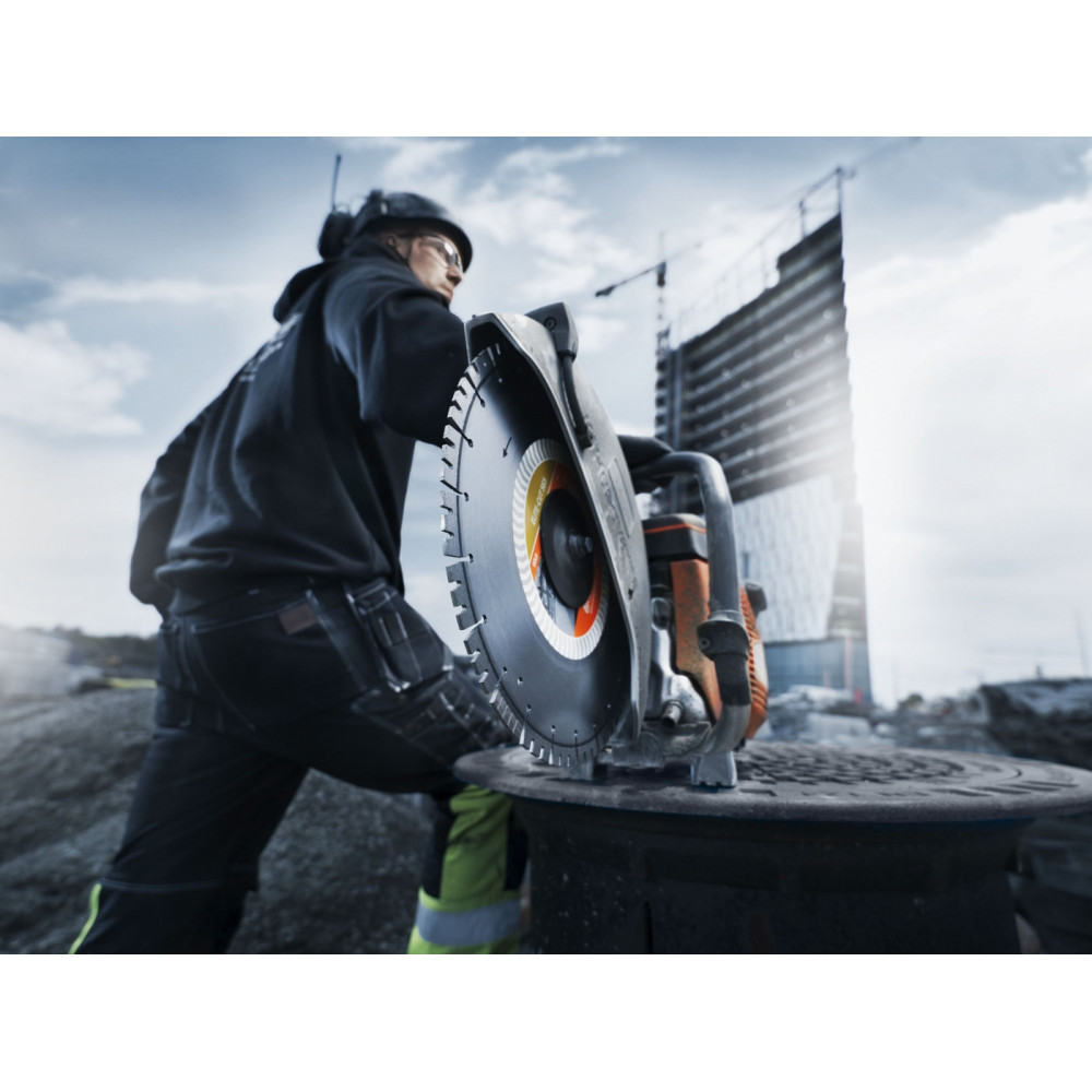 Przecinarka ręczna Husqvarna K 770 OilGuard 300mm | Dobra Cena | Sklep Online - Norwit.pl