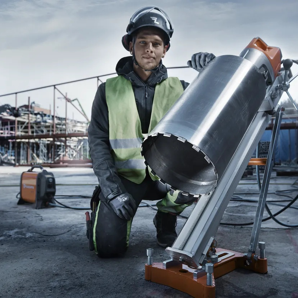 Wiertnica elektryczna Husqvarna DM 700 | NORWIT.PL