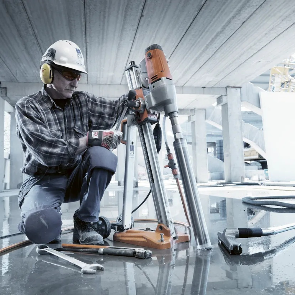 Wiertnica ze statywem Husqvarna DMS 240 | NORWIT.PL