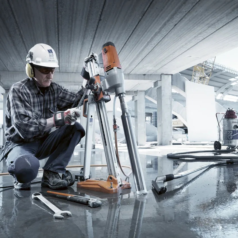 Wiertnica ze statywem Husqvarna DMS 240 | NORWIT.PL