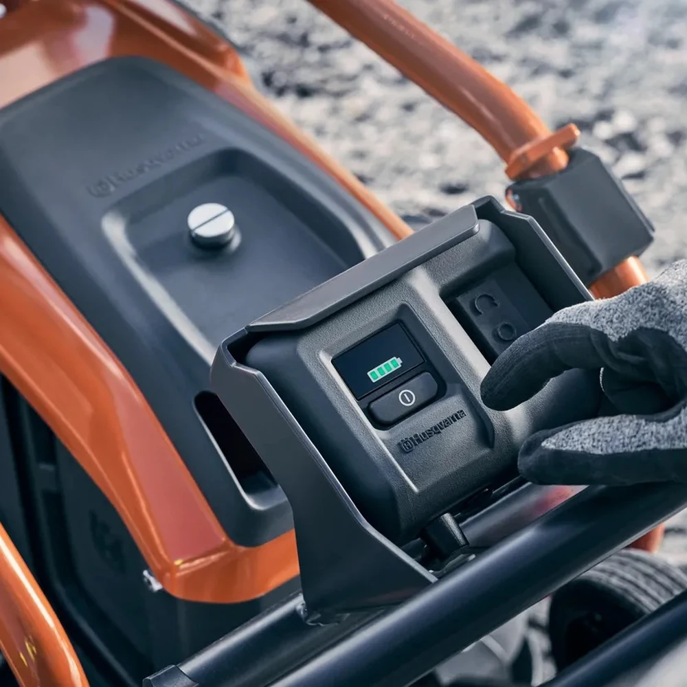 Zagęszczarka akumulatorowa Husqvarna LF 100 PACE | NORWIT.PL