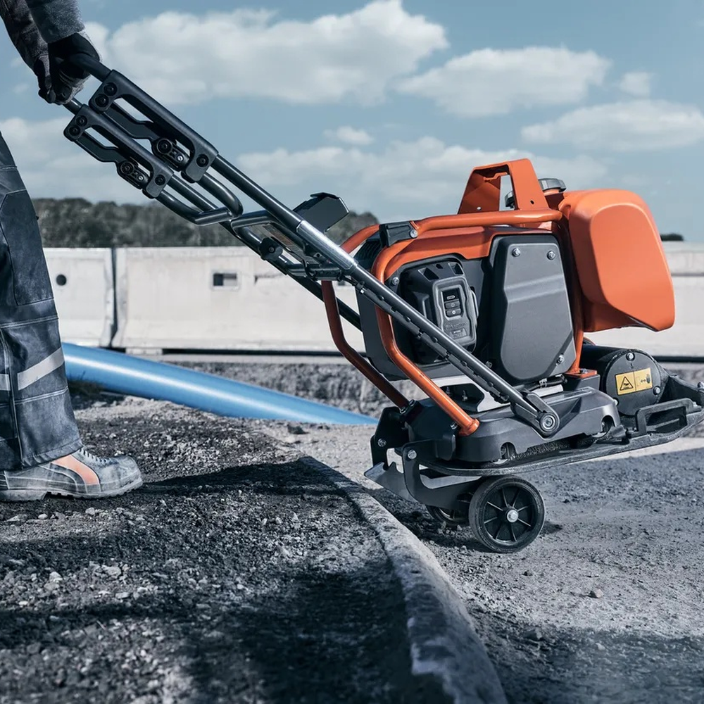 Zagęszczarka akumulatorowa Husqvarna LF 75 PACE | NORWIT.PL