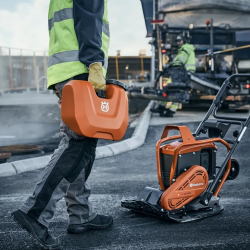 Zagęszczarka akumulatorowa Husqvarna LF 75 PACE | NORWIT.PL