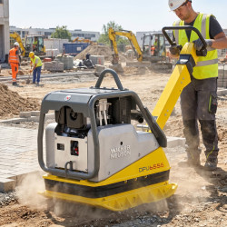 Zagęszczarka rewersyjna Wacker Neuson DPU 6555 HECH z pomiarem zagęszczenia