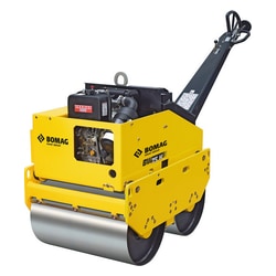 Walec prowadzony Bomag BW 75 H